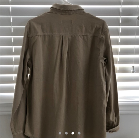 Aritzia Tna shelton button up - Picture 4 of 5